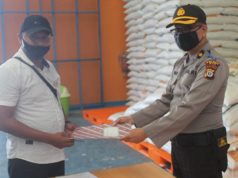 Polres MTB melaksanakan Pengambilan Beras Bansos dari Bulog Saumlaki