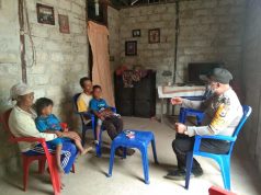 Bhabinkamtibmas Desa persiapan Ilngei Barat Laksanakan Giat DDS ke Rumah Bapak Atranus Moriolkosu