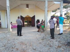 Bhabinkamtibmas Persiapan Ilngei Barat Giat PAM Ibadah dan Pelantikan Dewan Pastoral Stasi St Lukas Wesawak