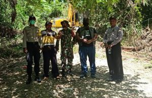 Bhabinkamtibmas Lauran Laksanakan Baksos Bersama Umat Katholik Stasi Hati Kudus Lauran