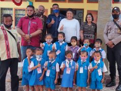 Bhabinkamtibmas Olilit Raya Amankan Lomba Mewarnai Tingkat Anak TK PAUD Olilit Raya