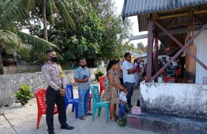 Bhabinkamtibmas Romean Amankan Pelaksanaan Ibadah Minggu Gereja Malinan Soru Desa Romean