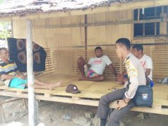 Bhabinkamtibmas Waturu Laksanakan Giat DBK bagi Warga Desa Menjelang Pilkades