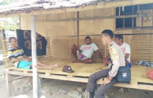 Bhabinkamtibmas Waturu Laksanakan Giat DBK bagi Warga Desa Menjelang Pilkades