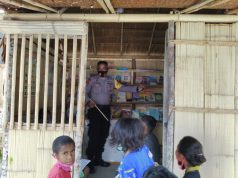 Bhabinkamtibmas Amdasa Laksanakan Program Belajar Mengajar