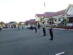 Waka Polres Pimpin Apel pagi dan berikan atensi Giat Ops Yustisi Gakum Pelanggar Prokes Covid-19.