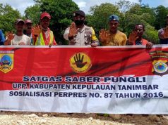 Bhabinkamtibmas Adodo Molu Laksanakan Giat Sosialisasi Satgas Saber Pungli Kepada Warga Desa Binaan
