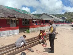 Bhabinkamtibmas Lorulun Arahan Edukasi, Sosialisasi dan Himbauan protokol kesehatan dan Adaptasi Kebiasaan Baru Bagi Warga Desa