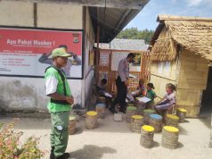 Bhabinkamtibmas Amdasa Laksanakan Program Belajar Anak Gemar Membaca pada Perpustakaan Bhabinkamtibmas