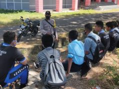 Sambangi Siswa SMA Budi Mulia, Bhabinkamtibmas Olilit Barat Sampaikan Binluh AKB