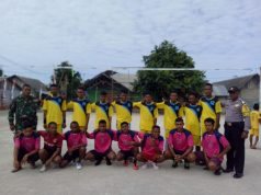 Bhabinkamtibmas Latdalam bersama Babinsa sambangi Pemuda yang baru selesai berolahraga dan sampaikan 4M
