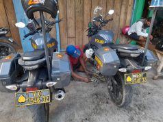 Personil Piket Mako Polsek Tansel Giat Harwat Kendaraan Dinas R2.