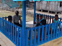 Sambangi Warga Desa Binaan, Bhabinkamtibmas Adodo Molu Sampaikan Binluh AKB