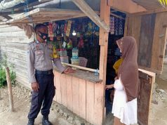Giat Ops Yustisi Gakkum Prokes Covid-19 Bhabinkamtibmas Lauran di Desa terhadap Pemilik Tempat Usaha