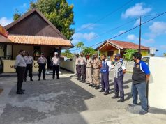 Waka Polsek Pimpin langsung kegiatan Imbangan Ops Yustisi Gakkum Pelanggar Prokes Covid-19 Polsek Tanimbar Selatan