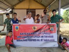 Giat Sosialisasi Saber Pungli Bhabinkamtibmas Bomaki kepada sekelompok Warga