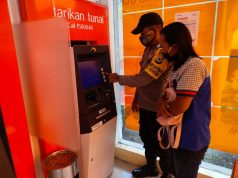 Giat Problem Solving Bhabinkamtibmas Wowonda terkait koordinasi dengan pihak Bank BNI tekait Dana Bansos Warga
