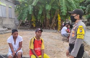 Bhabinkamtibmas Sangliat Dol Giat Sambang dan ajak warga Patuhi Prokes Covid-19