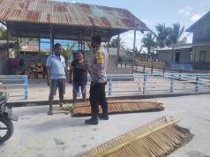 Kunjungi Warga Yang Hendak Berkebun, Bhabinkamtibmas Amdasa Sampaikan Pesan Kamtibmas