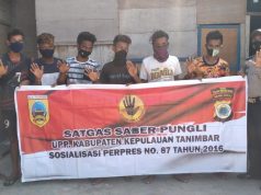 Bhabinkamtibmas Sifnana Laksanakan Giat Sosialisasi Perpres Nomor 87 Tahun 2016 tentang Satgas Saber Pungli Kepada Kepala Urusan di Desa