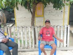 Sambangi Bapak Nikodemus Rananmase, Bhabinkamtibmas Wermatang Laksanakan Perimbangan Operasi Yustisi pendisiplinan Protokol Kesehatan Pencegahan dan Penularan Covid-19