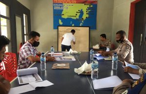 Kapolsek Tanimbar Selatan Pimpin Giat Gelar Perkara Unit Reskrim, terhadap 2 kasus Perlindungan Anak di bawah Umur