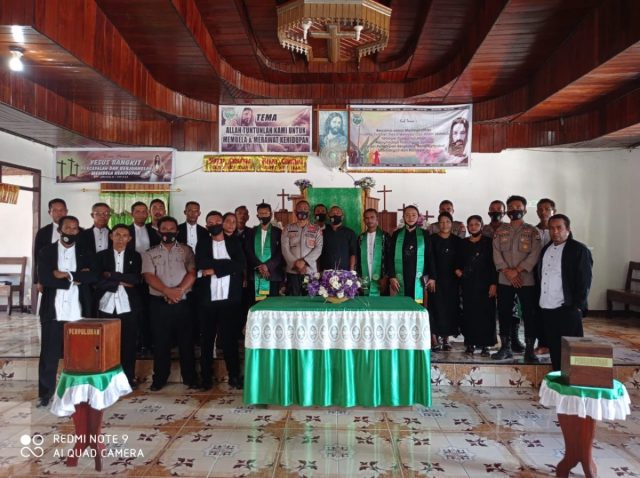 4. Polsek Fordata__Ibadah