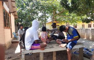 Sambangi Anak-Anak Desa, Bhabinkamtibmas Batuputih Sampaikan Kesehatan Guna Pencegahan Covid-19