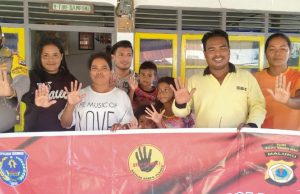 Bhabinkamtibmas Olilit Timur terus giat Sosialisasi Saber Pungli