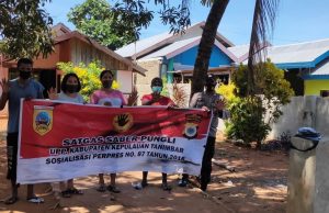 Kepada Warga Desa Binaan, Bhabinkamtibmas Olilit Barat Sosialisasikan Perpres Nomor 87 Tahun 2016 tentang Satgas Saber Pungli