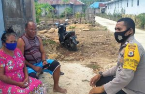 Bhabinkamtibmas Olilit Timur Himbau Jauhi Kerumunan