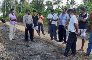 Bhabinkamtibmas Weratan Amankan Giat Peninjauan Lokasi lahan Sengketa 4 Marga
