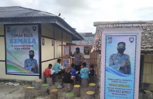 Bhabinkamtibmas Amdasa Laksanakan Program Taman Baca Kemala Di Desa Binaan