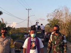 Bhabinkamtibmas Sifnana Laksanakan Giat Sinergitas TNI-POLRI Amankan Perararakan Kristus Raja