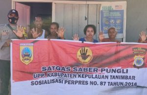 Bhabinkamtibmas Olilit Barat Giat Satgas Saber Pungli Kepada Warga
