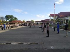 Waka Polres Kepulauan Tanimbar Pimpin Apel pagi dan berikan petunjuk dalam Giat Pelaksaan PAM Natal dan Tahun Baru
