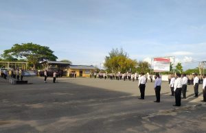 Waka Polres Kepulauan Tanimbar Pimpin Giat Apel pagi, arahkan personil fokus dalam pelaksanaan Operasi Lilin Siwalima 2020