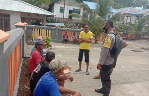 Bhabinkamtibmas Lelingluan Kepada Warga Sampaikan Pesan 4M