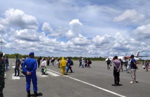Giat PAM Pelaku Perjalanan Pesawat Wings Air dari Kota Ambon oleh Personil Operasi Aman Nusa Polres Kep. Tanimbar