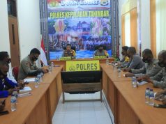 Didampingi Waka Polres, Kapolres Kepulauan Tanimbar Pimpin Rapat Perwira