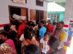 Bhabinkamtibmas Olilit Timur Giat Pengamanan Tempat Usaha Himbau Warga Jaga Jarak