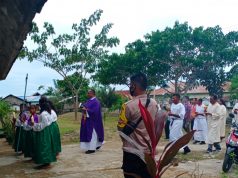 Bhabinkamtibmas Tumbur Amankan Giat Ibadah Minggu Didesa