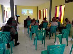 Personil Sat Binmas dan Bhabinkamtibmas Jajaran Polres Kepulauan Tanimbar Ikuti Giat Zoom Meeting Sosialisasi Aplikasi Peduli Lindungi Bhabinsa, Bhabinkamtibmas