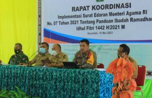 Kapolres Kepulauan Tanimbar hadiri Rakor Implemetasi SE Menag RI tentang Panduan Ibadah Ramadhan dan Idul Fitri 1442 H / 2021 M