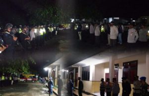 Personil gabungan TNI, Brimob dan Polri Polres Kepulauan Tanimbar Gelar Patroli Cipkon Skala besar PAM hari Raya Idul Fitri 1442 H / 2021