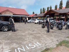 Ciptakan Kamtibmas yang aman di Jam Ibadah, Personil Sat Samapta Polres Tanimbar Giat Patroli pada Gereja umat Kristen