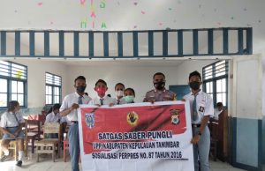 Cegah Pungli di SMA Negeri I Arma, Bhabinkamtibmas Arma II Sosialisasikan Perpres 87 tahun 2016