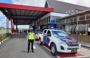 Demi Kamseltibcar Lantas, Sat Lantas Polres Tanimbar berikan Pengawalan Kunker Deputi I Kepresidenan RI