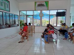 Polsek Wermaktian amankan dan bantu Giat Vaksinasi di Puskesmas Seira