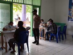Polsek Fordata Polres Tanimbar amankan kelancaran Vaksinasi kepada masyarakat